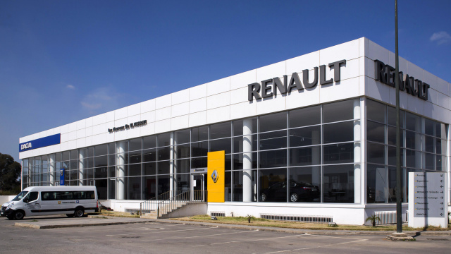 RENAULT CAR DEALER