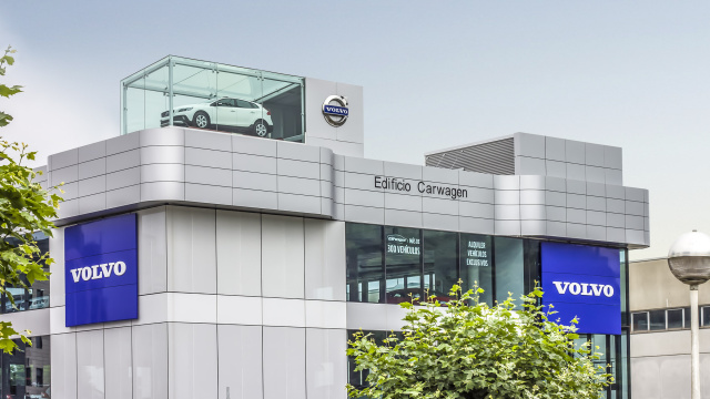 VOLVO CAR DEALER