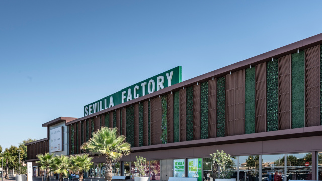 SEVILLA FACTORY DOS HERMANAS | SHOPPING CENTRE